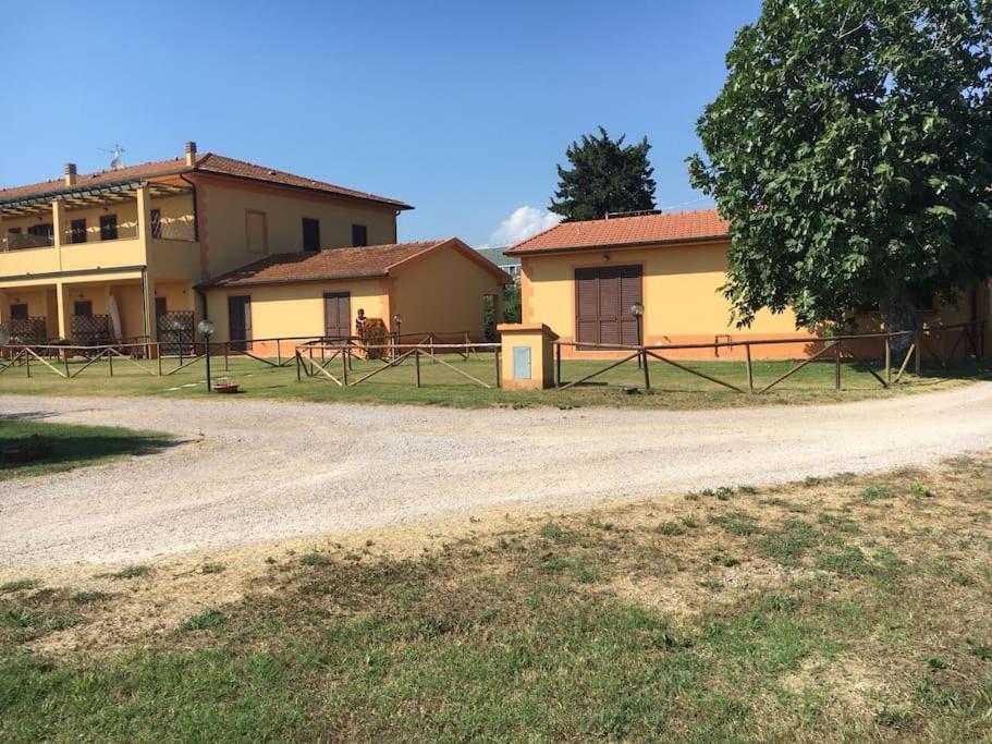 La Sdriscia Deste - In Campagna 4 Posti Letto Con Giardino מראה חיצוני תמונה